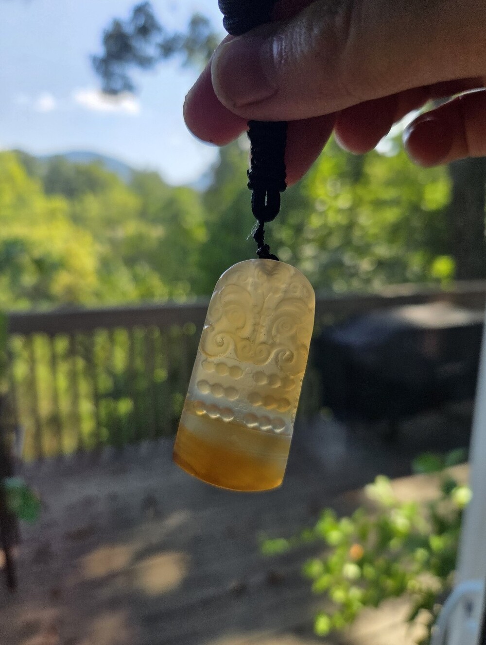 Handcrafted Yellow-White Agate Pendant Necklace Taotie